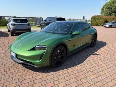 Brugt Porsche Taycan Sport Turismo 139 kW (190 HK) 2022 Grøn Stationcar