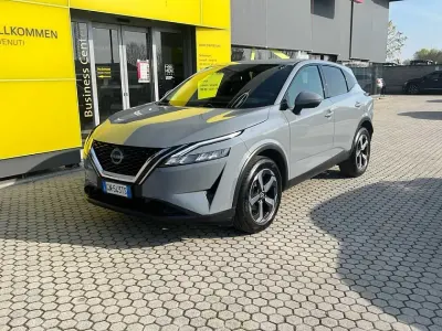 Usata Nissan Qashqai N-Connecta 158 CV (116 kW) 2023 Grigio SUV