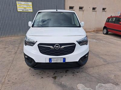 Usata Opel Combo 102 CV (75 kW) 2019 Bianco Monovolume