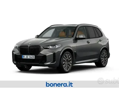 Nuova BMW X5 M Sport 298 CV (219 kW) 2026 Grigio SUV