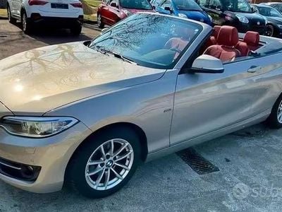 Usata BMW 218 Sport Line 136 CV (100 kW) 2017 Beige Cabrio