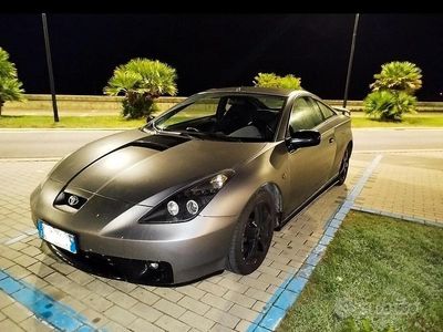 Usata Toyota Celica T2 143 CV (105 kW) 2001 Grigio Coupé