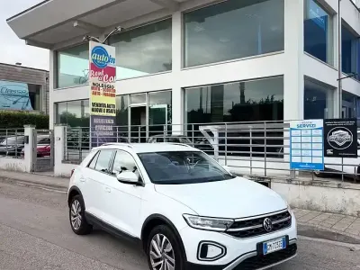 Occasion VW T-Roc Style 116 PK (85 kW) 2023 Wit SUV