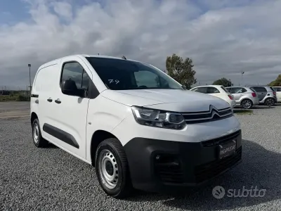 Occasion Citroën Berlingo 102 ch (75 kW) 2021 Blanc Monospace