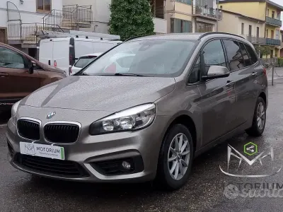 Usata BMW 218 Luxury Line 150 CV (110 kW) 2018 Marrone Station wagon