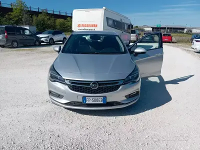 Usata Opel Astra 136 CV (100 kW) 2018 Grigio Berlina