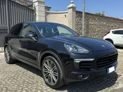 Usata Porsche Cayenne 250 CV (183 kW) 2015 SUV