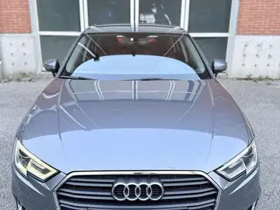 Usata Audi A3 Sport 110 CV (80 kW) 2017 Blu/azzurro Berlina