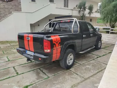 Käytetty Dodge Ram 179 HP (131 kW) 2002 Nouto
