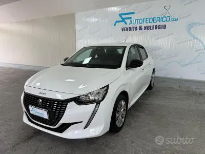 Usata Peugeot 208 Active 102 CV (75 kW) 2022 Bianco Utilitaria