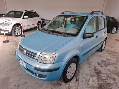 Usata Fiat Panda Emotion 60 CV (44 kW) 2005 Blu Utilitaria