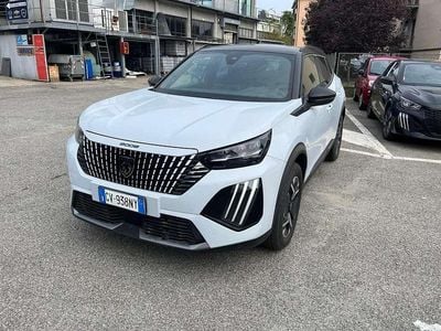 Usata Peugeot 2008 GT 131 CV (96 kW) 2024 Bianco SUV