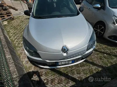 Usata Renault Mégane GrandTour 110 CV (80 kW) 2012 Grigio Station wagon