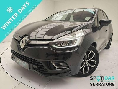 Nero Usata 2019 Renault Clio IV Intens Berlina | 9986 € (Buon prezzo)
