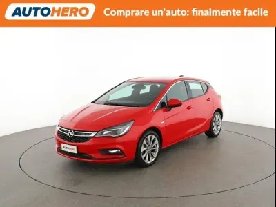 Käytetty Opel Astra Innovation 110 HP (80 kW) 2016 Punainen Sedan