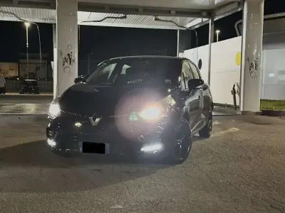 Usata Renault Clio IV Zen 75 CV (55 kW) 2018 Berlina