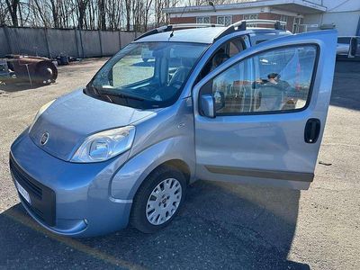 Usata Fiat Qubo Active 95 CV (69 kW) 2015 Blu/azzurro Monovolume