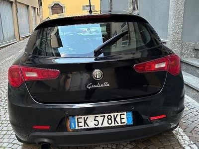 Usata Alfa Romeo Giulietta Distinctive 105 CV (77 kW) 2011 Nero Utilitaria