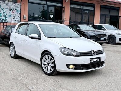 Usata VW Golf VI Highline 122 CV (89 kW) 2011 Bianco Utilitaria