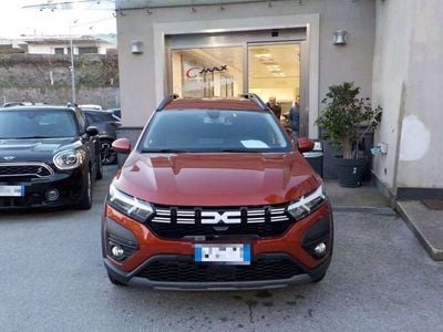 Nuova Dacia Jogger Expression 101 CV (74 kW) 2025 Altro pastello Monovolume
