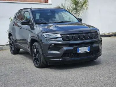 Usata Jeep Compass Night Eagle 131 CV (96 kW) 2023 Grigio SUV