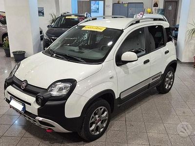 Begagnad Fiat Panda Cross Cross 85 HK (62 kW) 2020 Vit Halvkombi