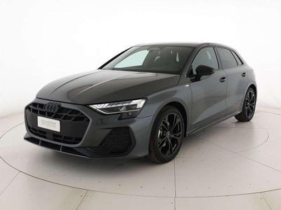 Nuova Audi A3 S-Line 150 CV (110 kW) 2026 Grigio daytona perlato Berlina