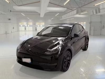 Usata Tesla Model Y 378 kW (514 CV) 2022 Nero SUV