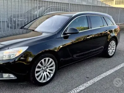 Usata Opel Insignia Sport 160 CV (117 kW) 2011 Nero Station wagon