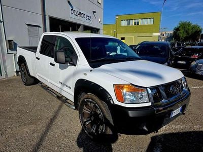 Usata Nissan Titan 317 CV (233 kW) 2008 Bianco Pick-up