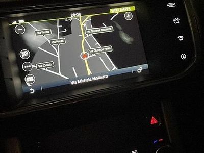 Usata Land Rover Range Rover evoque 150 CV (110 kW) 2019 Bianco SUV