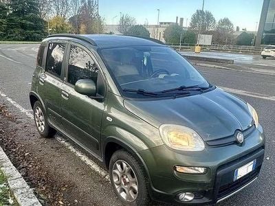 Gebraucht Fiat Panda 4x4 Cross 75 PS (55 kW) 2012 Kleinwagen