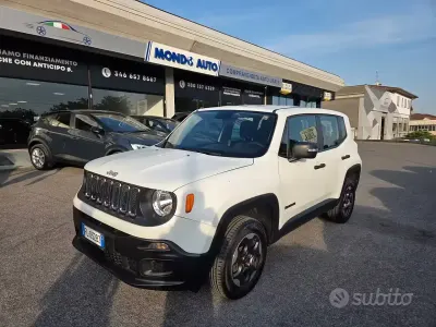 Begagnad Jeep Renegade Sport 120 HK (88 kW) 2017 Vit SUV