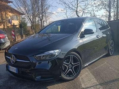 Usata Mercedes B180 Premium 116 CV (85 kW) 2021 Utilitaria