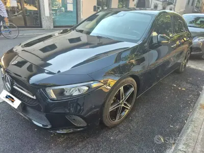 Usata Mercedes A200 Premium 163 CV (119 kW) 2019 Nero Berlina