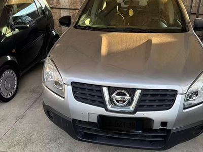 Usata Nissan Qashqai Visia 114 CV (83 kW) 2010 Argento SUV