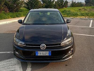 Usata VW Polo 80 CV (58 kW) 2018 Grigio Utilitaria