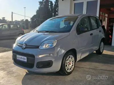 Usata Fiat Panda Easy 95 CV (69 kW) 2018 Grigio Utilitaria