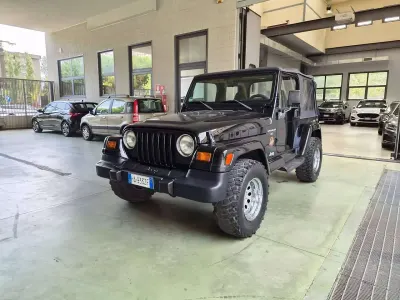 Usata Jeep Wrangler Sahara 177 CV (130 kW) 1999 Other SUV