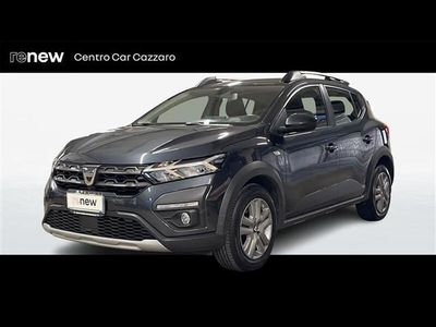 Usata Dacia Sandero Comfort 91 CV (66 kW) 2021 Grigio scuro Berlina