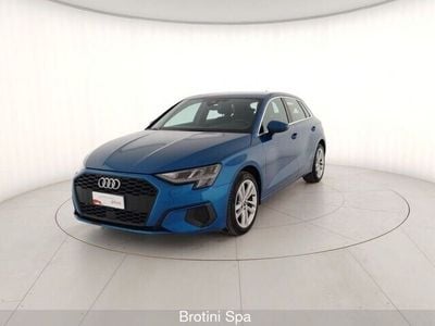 Usata Audi A3 Business 116 CV (85 kW) 2021 Blu Berlina