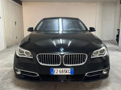 Usata BMW 530 Luxury Line 258 CV (189 kW) 2015 Nero Berlina