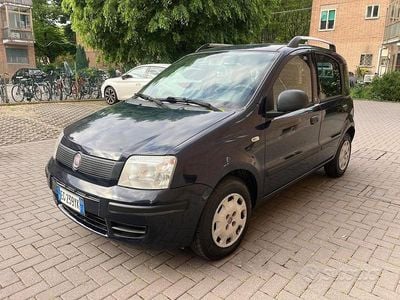Usata Fiat Panda Emotion 69 CV (50 kW) 2011 Blu Utilitaria