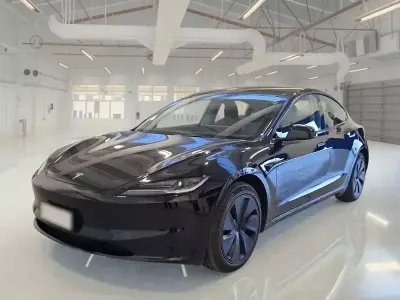 Usado Tesla Model 3 RWD 87 kW (119 HP) 2024 Sedan