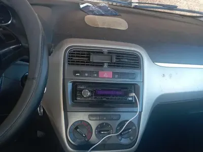 Usata Fiat Grande Punto 90 CV (66 kW) 2007 Grigio Utilitaria