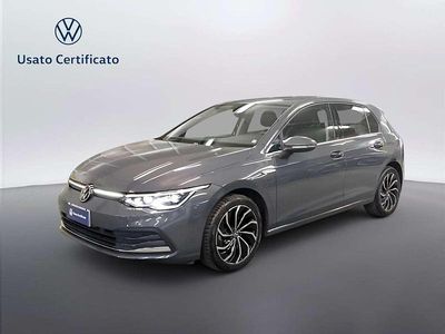 Usata VW Golf VIII Style 131 CV (96 kW) 2023 Dolphin grey metallizzato Berlina