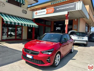 Usata Opel Corsa Elegance 101 CV (74 kW) 2020 Rosso Utilitaria