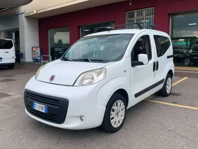 Usata Fiat Qubo Trekking 73 CV (53 kW) 2011 Bianco Monovolume