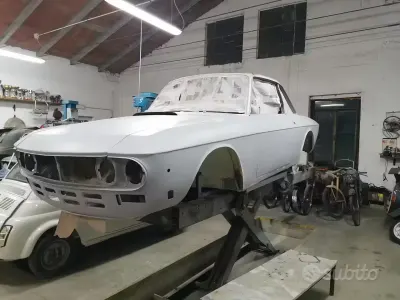 Begagnad Lancia Fulvia S 91 HK (66 kW) 1970 Röd Sportkupé