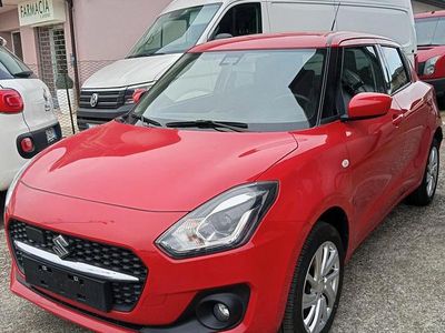 Rosso Usata 2022 Suzuki Swift Berlina | 12.500 € (Buon prezzo)